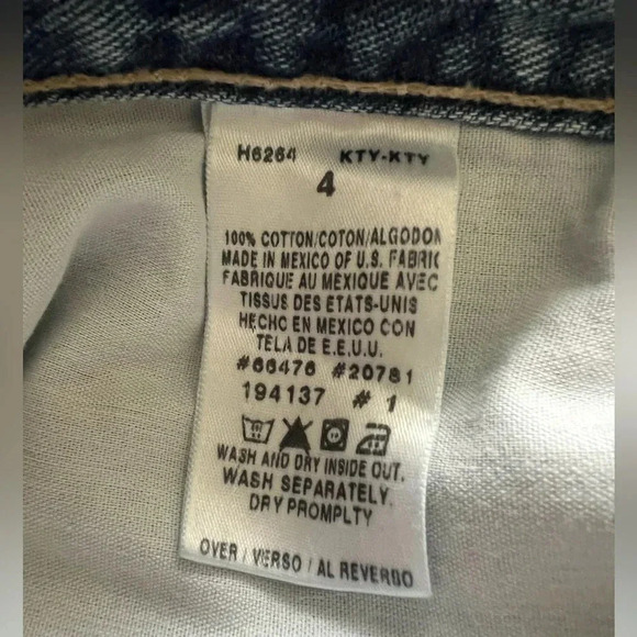 Tommy Jeans Light Wash - Size 4 - Picture 5 of 6